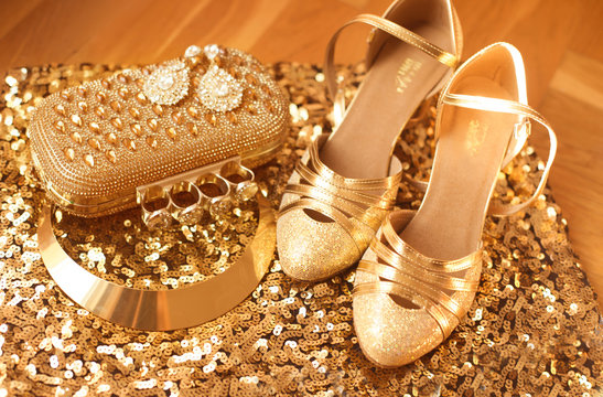 Golden. Womens clothes and accessories. Fashion Shoes. Luxury je