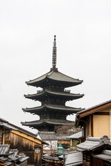 Obraz premium 八坂の塔