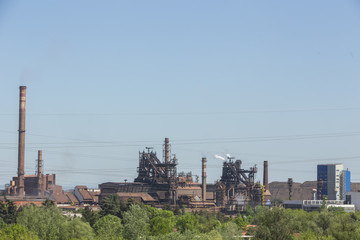 Fototapeta na wymiar Iron and steel factory .