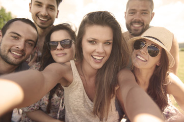 Fototapeta premium Selfie with the best friends