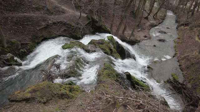 Der Lutter Wasserfall bei Gro&szlig;bartloff in Th&uuml;ringen
