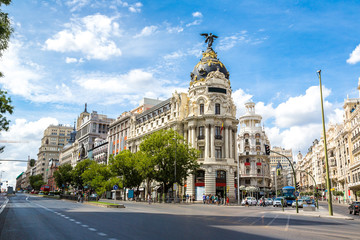Fototapeta premium Metropolis w Madrycie, Hiszpania