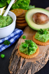 home pate of avocado and green peas with mint