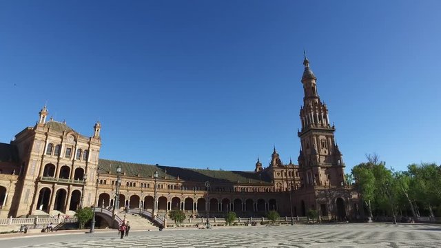 Siviglia, Andalusia, Spagna - Aprile 14, 2016: Piazza di Spagna (Ultra High Definition, UltraHD, Ultra HD, UHD, 4K, 2160P, 3840x2160)