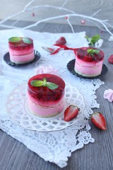 Strawberry cake with berry jelly