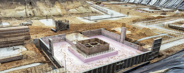 Baustelle - Fundamente