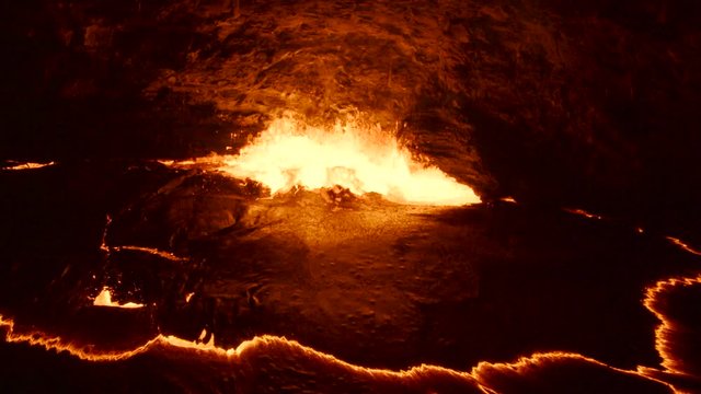 Professional 4K shooting (Canon XC-10 Wide DR) "Hawaii Lava Lake". Useful for video footage or texture, could be used as alpha channel for mask , overlay, animation, graphics, etc...). 