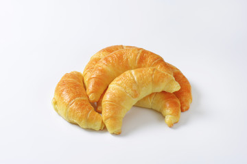 Fresh crescent rolls (croissants)