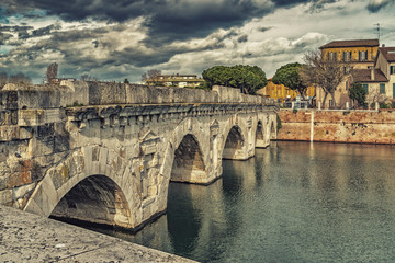 arches of the Roman bridge