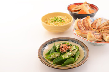 おいしそうな料理