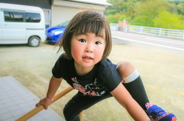 おてんば娘 / Tomboy © aykfree