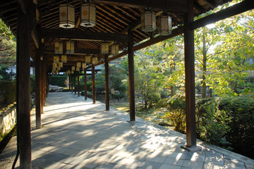 Fototapeta na wymiar 萬福寺の回廊