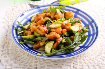 Chicken fillet, rocket and cucumber salad