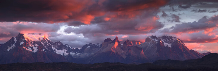 Torres del Paine National Park, Patagonia, Chile - obrazy, fototapety, plakaty