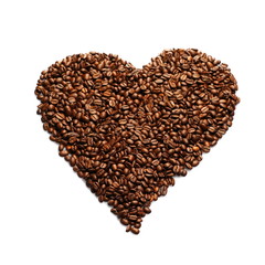 Obraz na płótnie Canvas Coffee beans in heart shape white background isolated