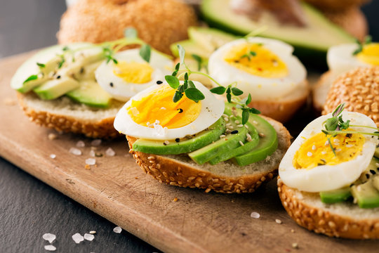Sandwich with avocado and eggs