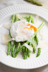 Asparagus with Poached Egg