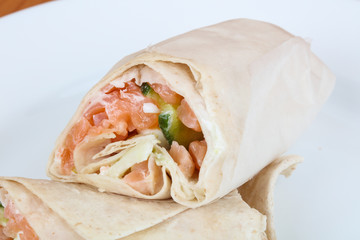Salmon roll