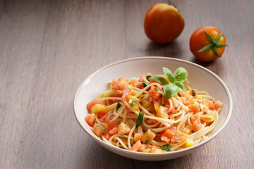 spaghetti tomato.