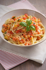 spaghetti tomato.