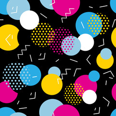 Seamless geometric pattern in retro 80s style. Pop art circles, lines, zigzag pattern on black background. - 109368740
