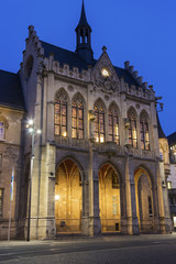 Fototapeta na wymiar Erfurt City Hall in Germany in the evening