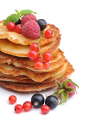 Delicious pancakes with berries