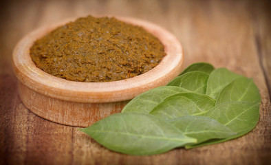 Ayurvedic henna leaves with paste