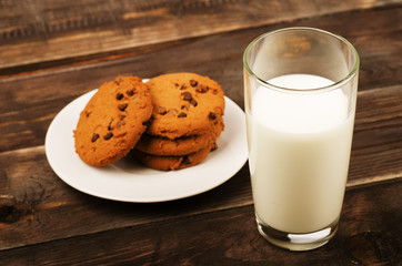 Milk with cookies