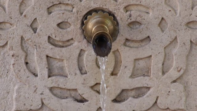 Sarajevo mosque fountaine faucet water