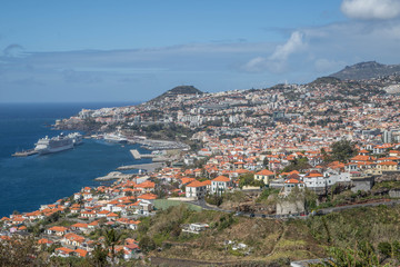 Naklejka na ściany i meble Panorama von Funchal, Madeira, Portugal