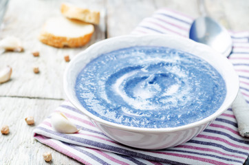 red cabbage chickpea soup puree