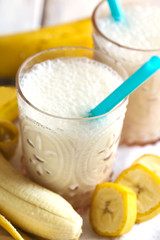 Banana milkshake
