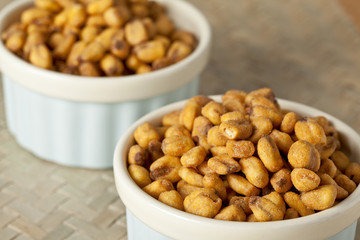 two bowl of dried corn beans