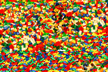 Plastic building blocks