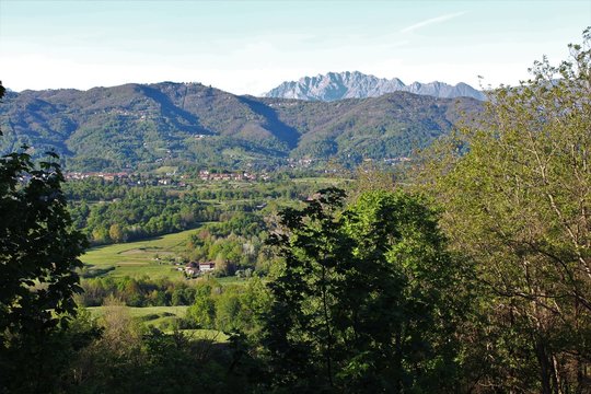 The magic of Montevecchia, for a breathtaking view