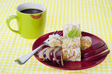 apple pie served with black coffee.