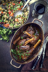 Slow Cooked Lammhaxen in Rotwein Sauce