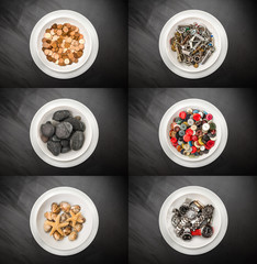 collage di piatti pieni di cibo assurdo su fondo nero ardesia