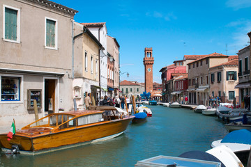 Fototapeta na wymiar Sur les canaux de Murano, Venise