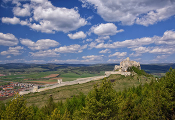Fototapeta na wymiar Ancient ruin of Spis Castle, Slovakia at summer sunny day