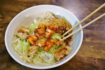 Bo bun, a Vietnamese dish 