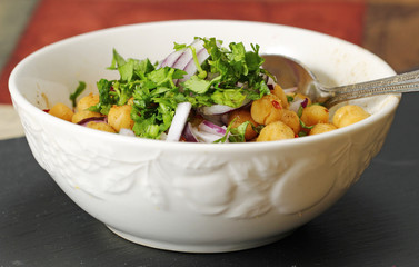 Garbanzo beans salad