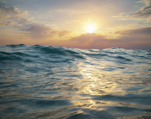 Fototapeta premium Wave on sunset.