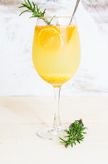 Lemon detox drink