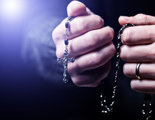 hands and rosary