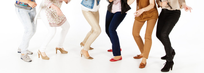 Frauen beim tanzen kennenlernen
