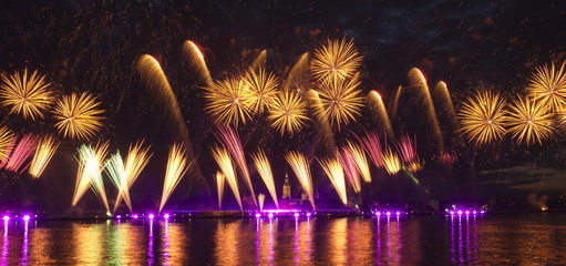 Laser show in St.Petersburg, June 24: Holiday "Scarlet sails"