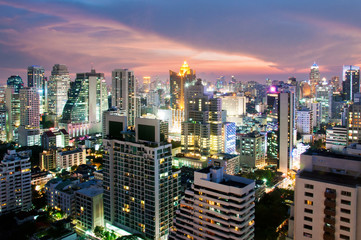 Fototapeta na wymiar Bangkok skyline in twilight time, Thailand