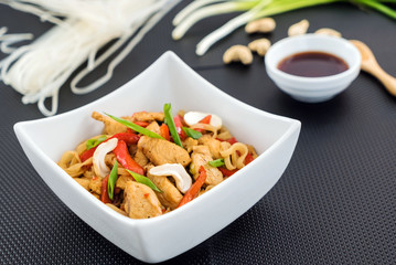 noodle with chicken